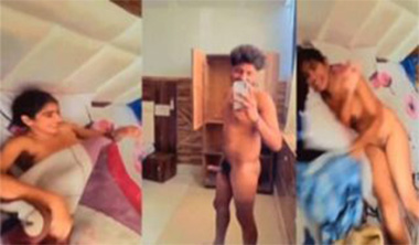 Desi Girlfriend Kissing And Fucking In Hotel