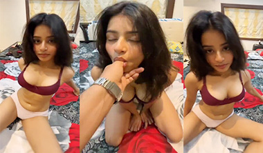 Indian Girl Enjoying With Desi BF Big Duck