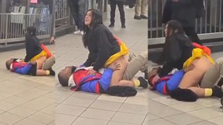 Nude Couple Fucking Airport Public Place Scandals Sex